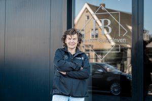 WhatsApp met Anja van Henzen Tuinhout